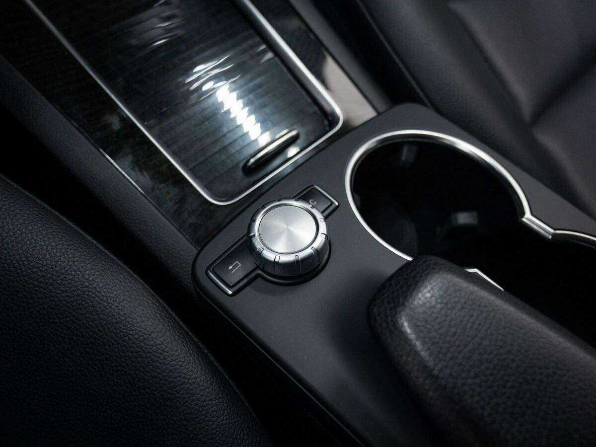 Mercedes-Benz GLK-Класс с пробегом — 2013 год. Фото: #18