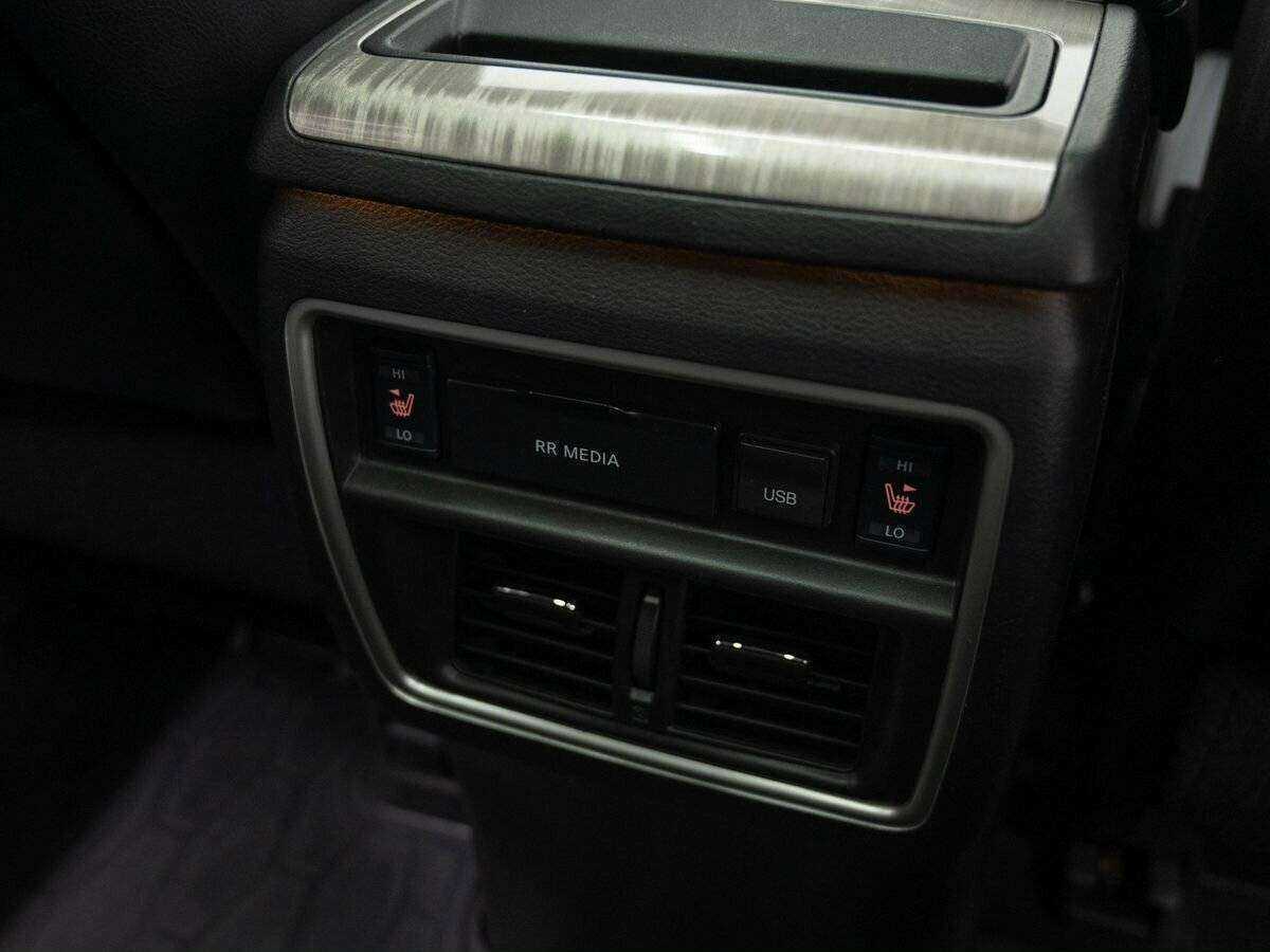 Nissan Murano с пробегом — 2019 год. Фото: #13