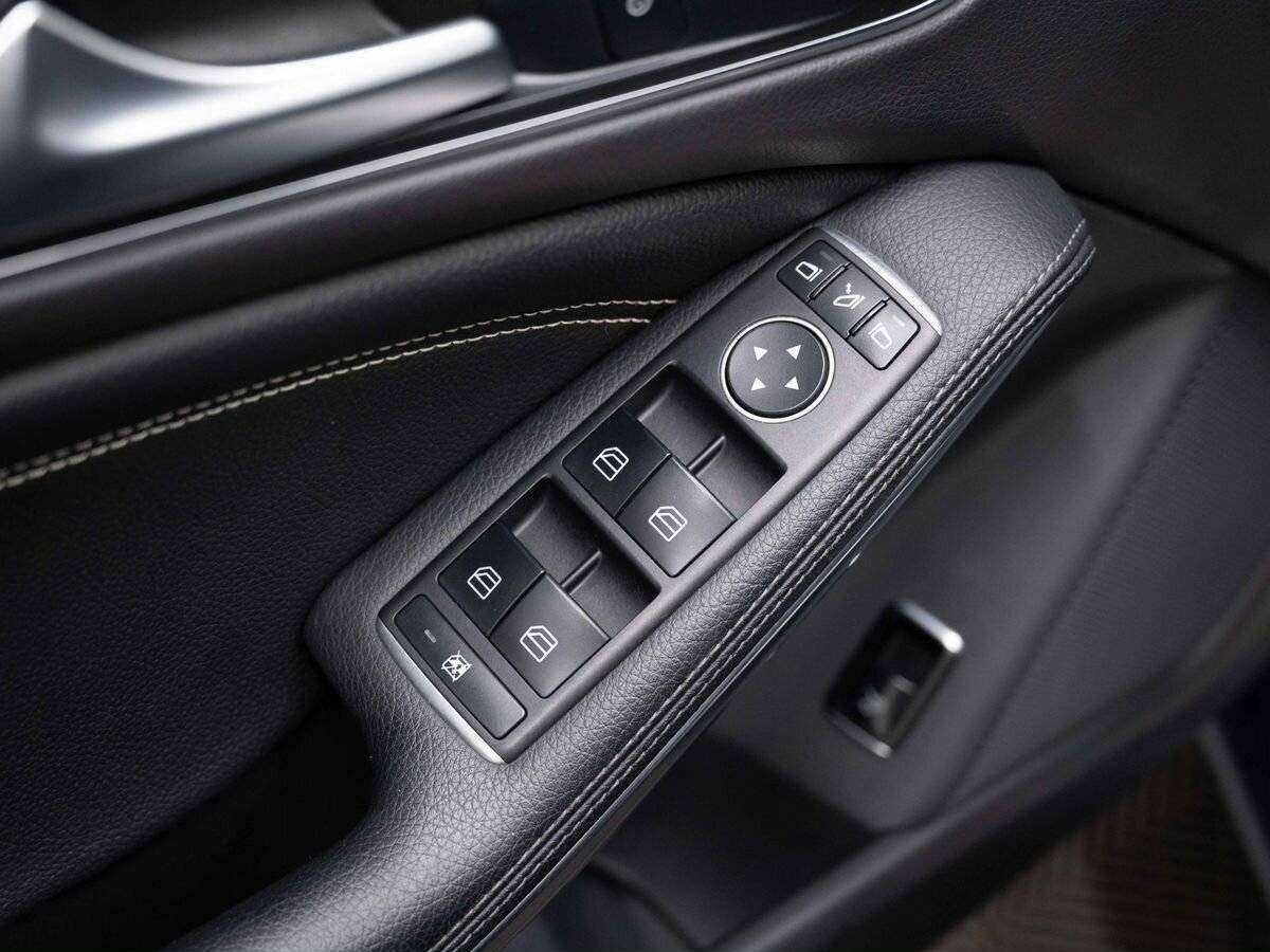 Mercedes-Benz CLA с пробегом — 2018 год. Фото: #21