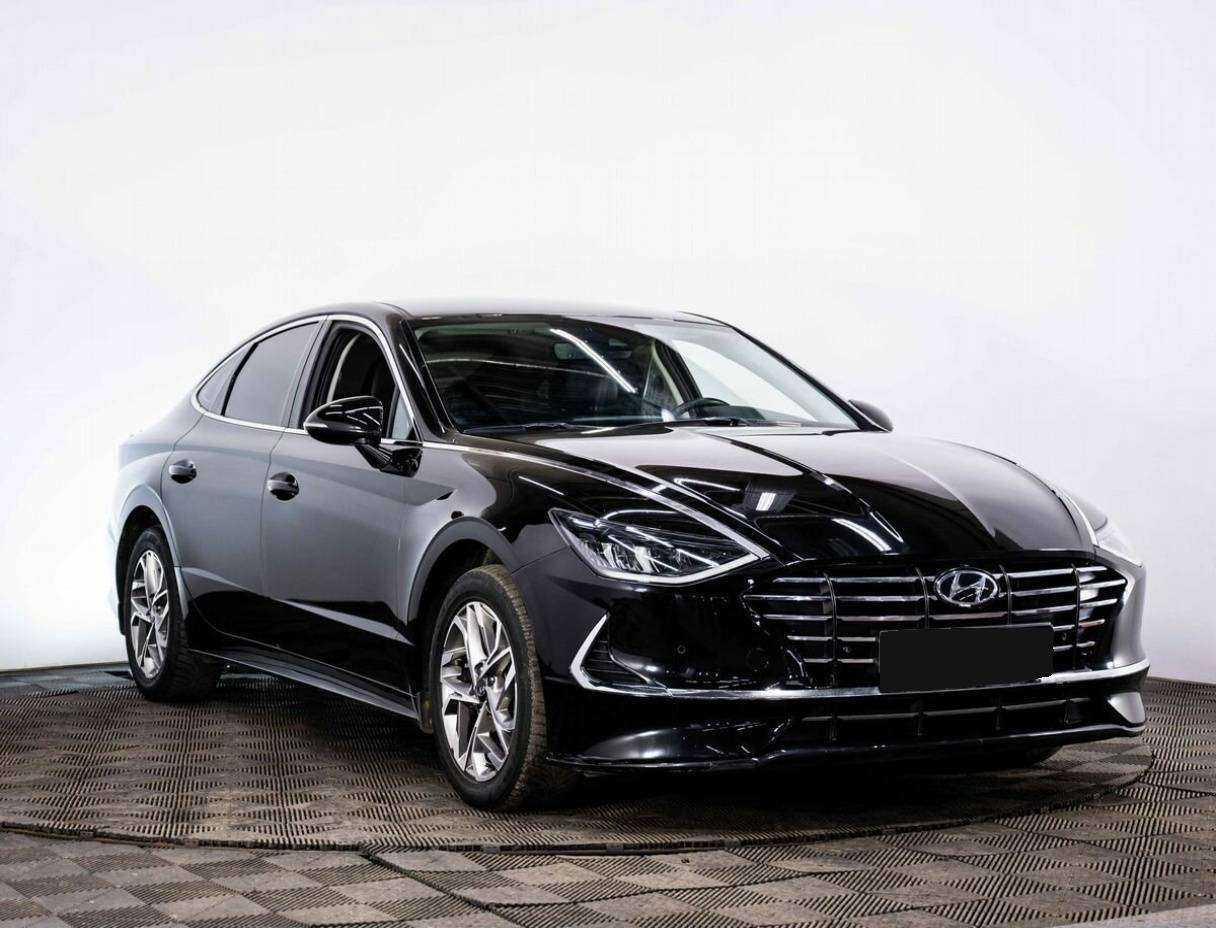 Hyundai Sonata с пробегом — 2021 год. Фото: #2