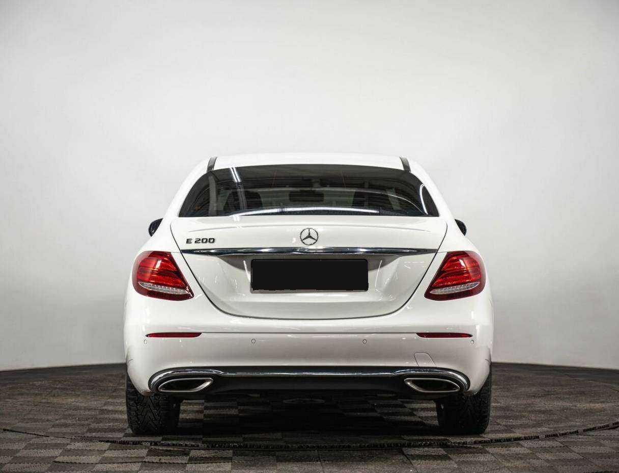 Mercedes-Benz E-Класс с пробегом — 2017 год. Фото: #5