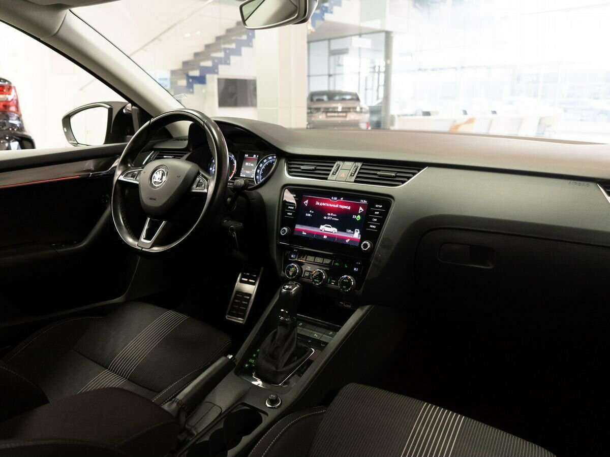 Skoda Octavia с пробегом — 2018 год. Фото: #15