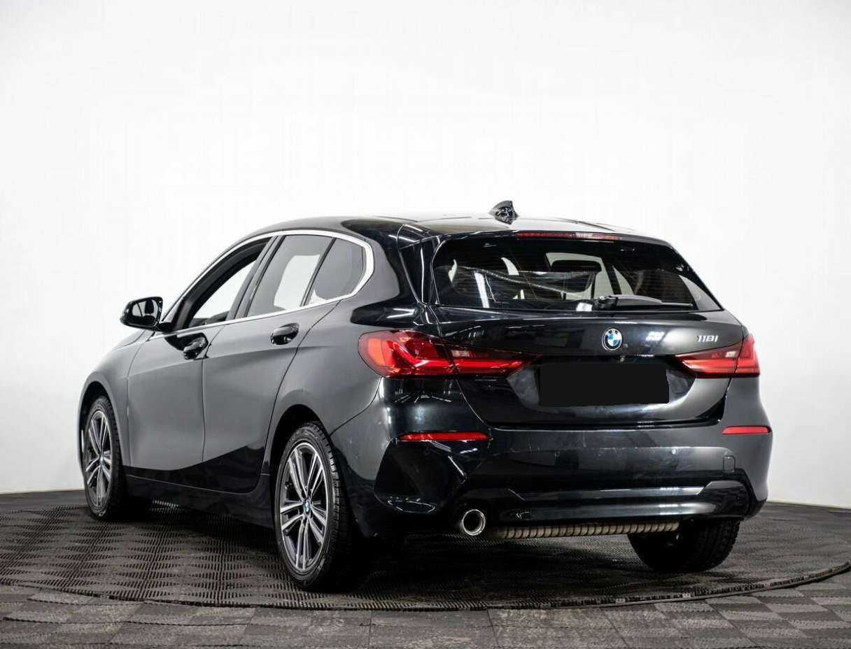 BMW 1 серии с пробегом — 2019 год. Фото: #3