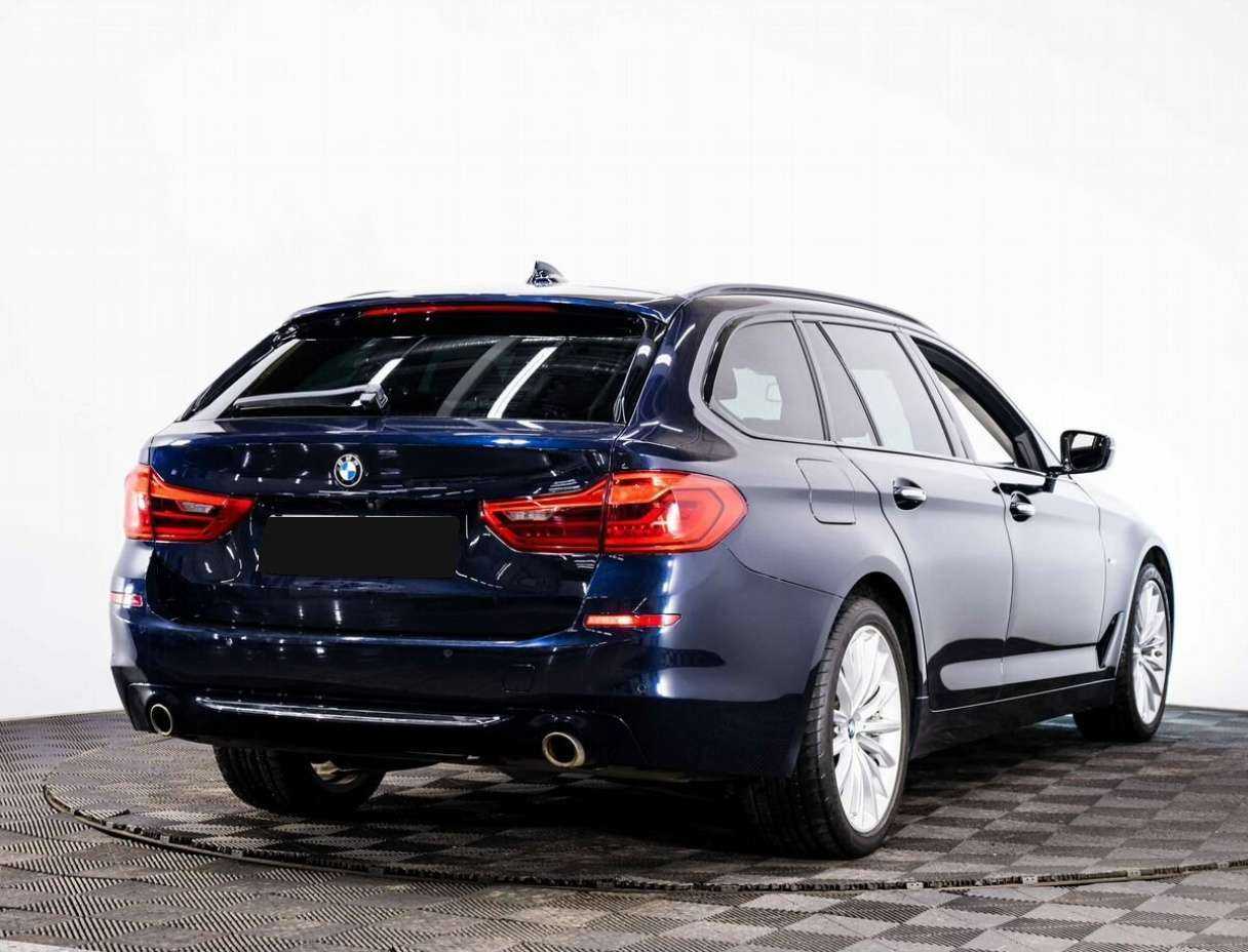 BMW 5 серии с пробегом — 2017 год. Фото: #6