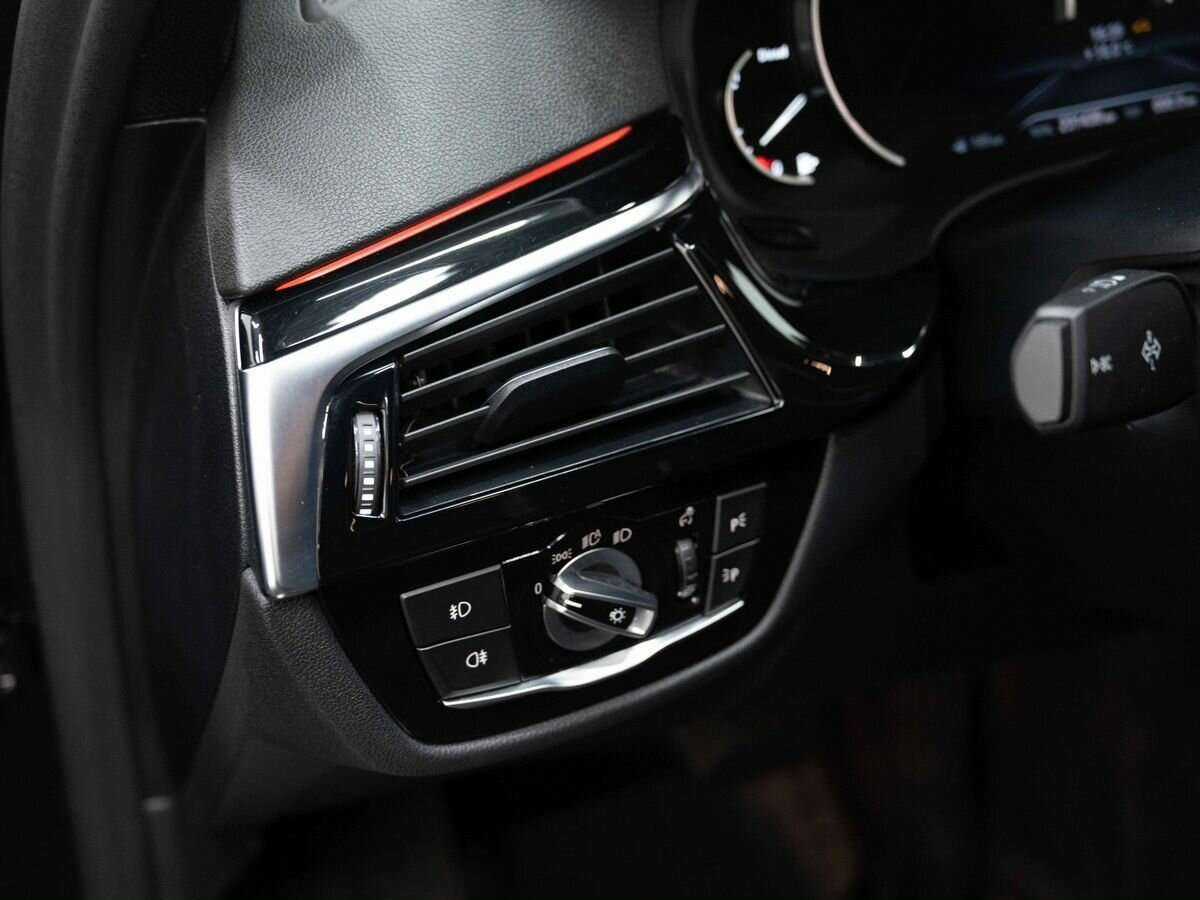 BMW 5 серии с пробегом — 2019 год. Фото: #18