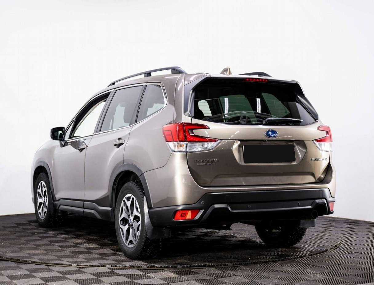 Subaru Forester с пробегом — 2018 год. Фото: #3