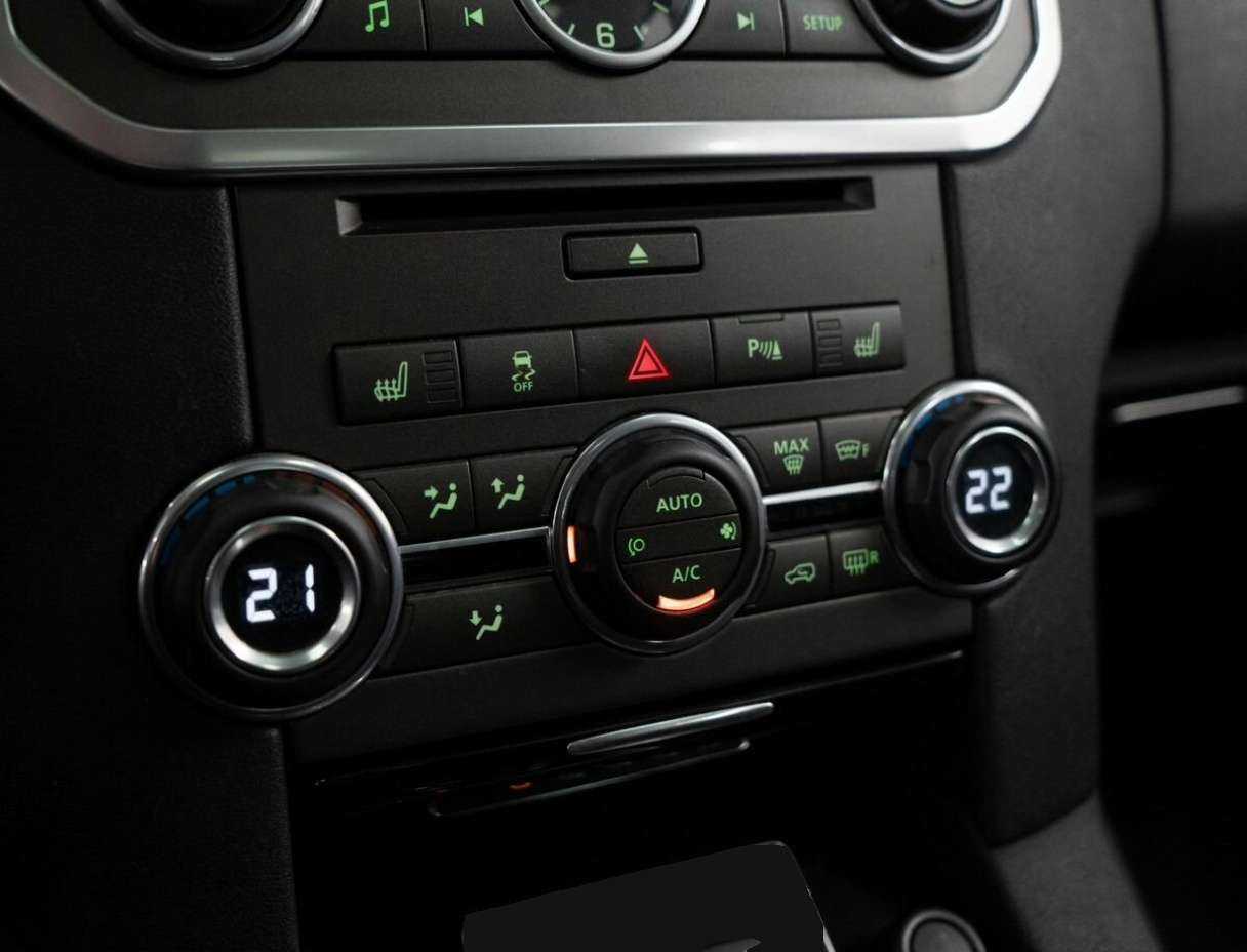 Land Rover Discovery с пробегом — 2013 год. Фото: #11