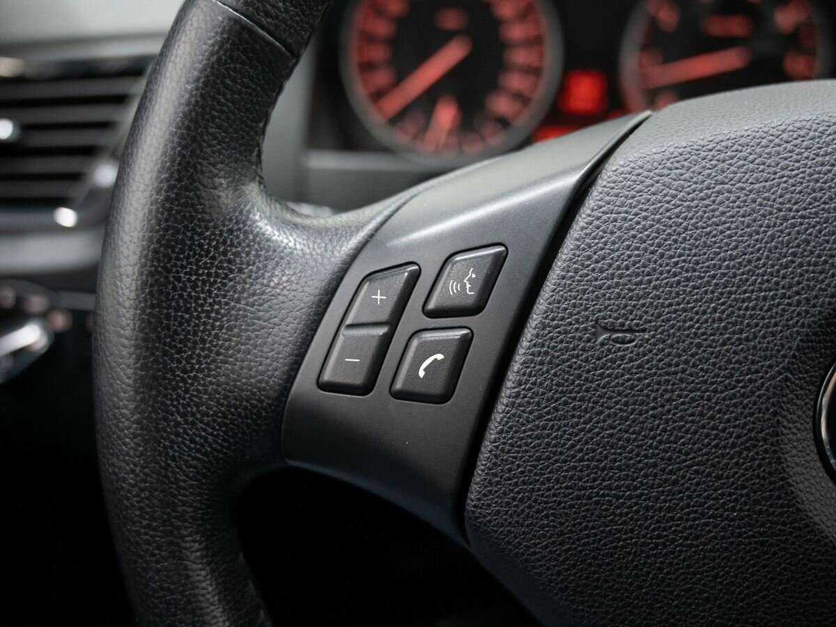 BMW X1 с пробегом — 2013 год. Фото: #17