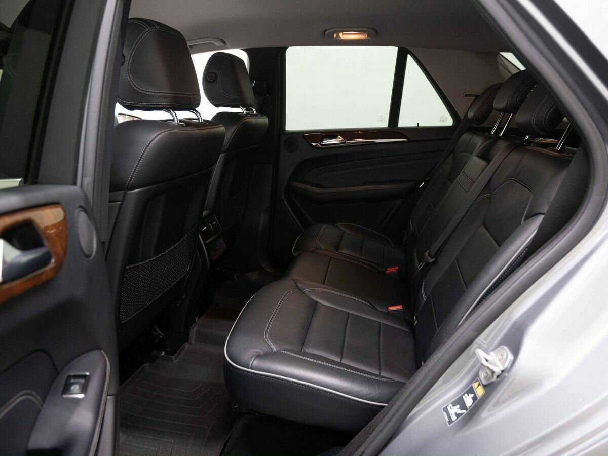 Mercedes-Benz M-Класс с пробегом — 2012 год. Фото: #10