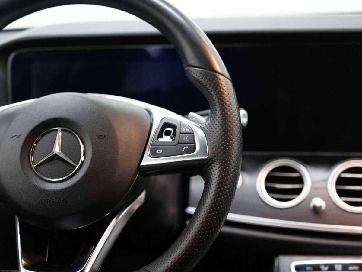 Mercedes-Benz E-Класс с пробегом — 2017 год. Фото: #16