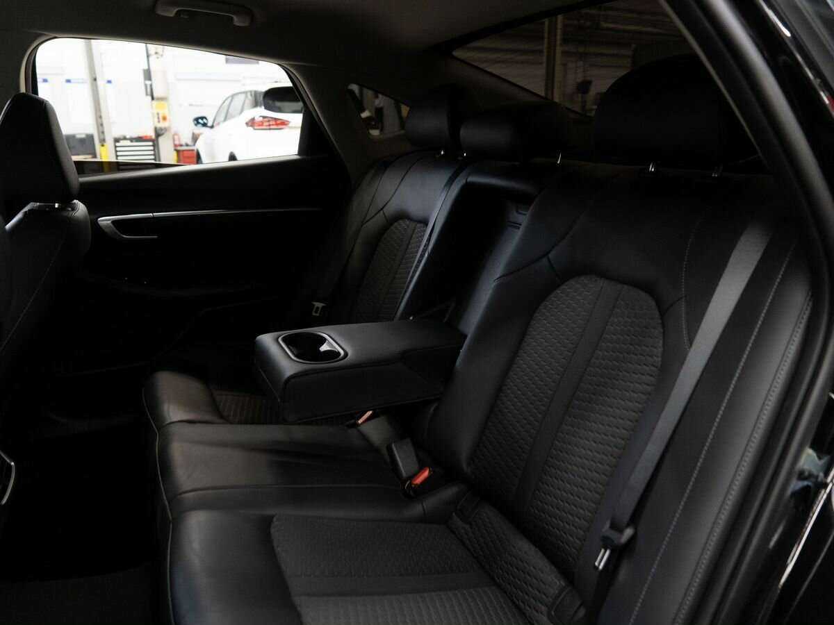 Hyundai Sonata с пробегом — 2020 год. Фото: #6