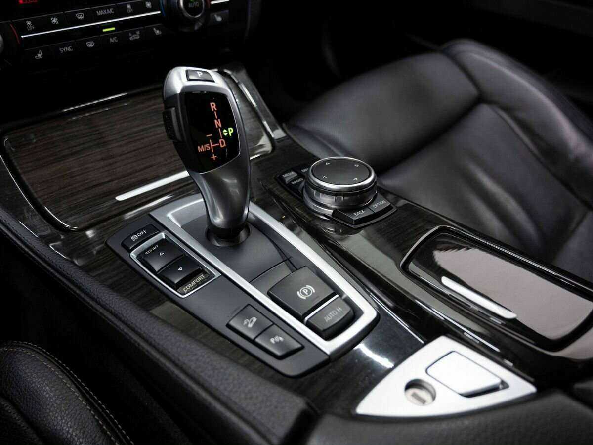 BMW 5 серии с пробегом — 2016 год. Фото: #26