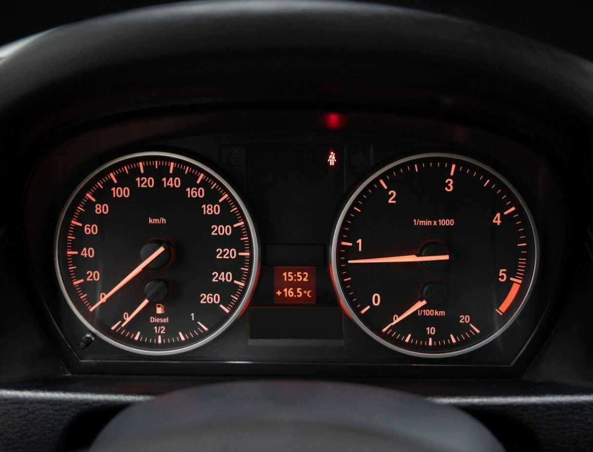 BMW X1 с пробегом — 2013 год. Фото: #16