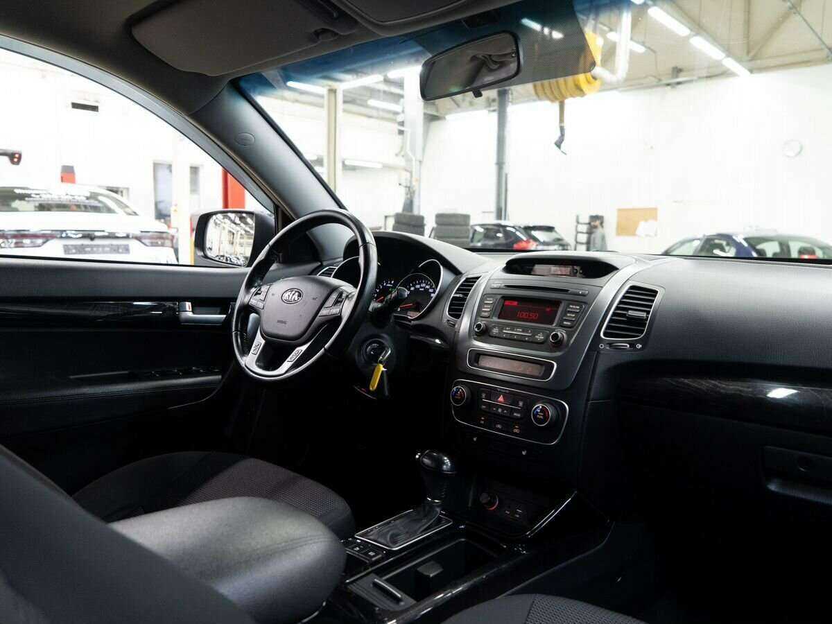 Kia Sorento с пробегом — 2017 год. Фото: #16