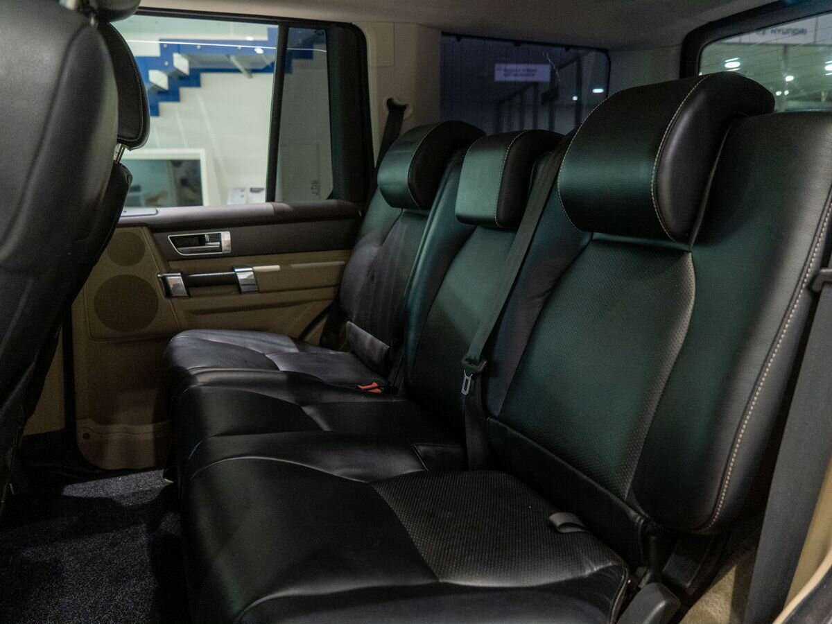 Land Rover Discovery с пробегом — 2012 год. Фото: #6