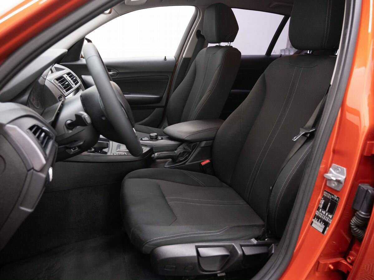 BMW 1 серии с пробегом — 2017 год. Фото: #7