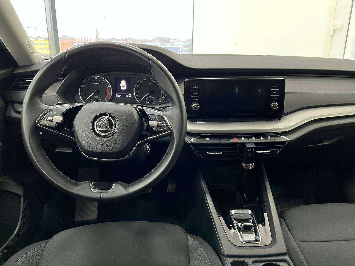Skoda Octavia с пробегом — 2021 год. Фото: #9