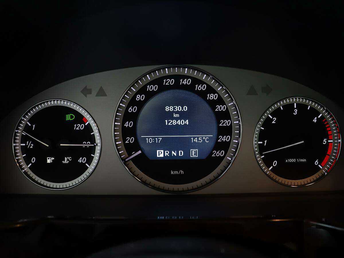 Mercedes-Benz GLK-Класс с пробегом — 2012 год. Фото: #13