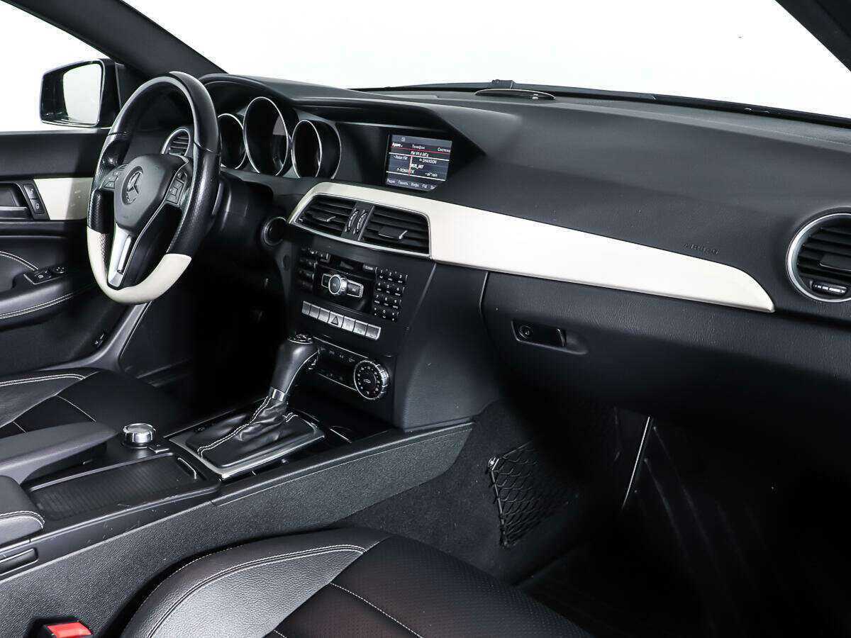 Mercedes-Benz C-Класс с пробегом — 2012 год. Фото: #8