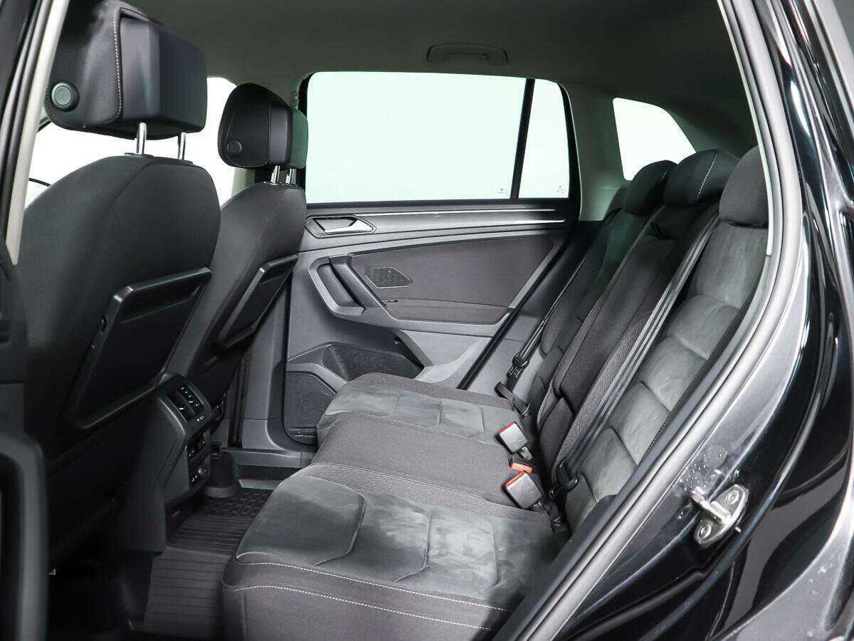 Volkswagen Tiguan с пробегом — 2020 год. Фото: #10