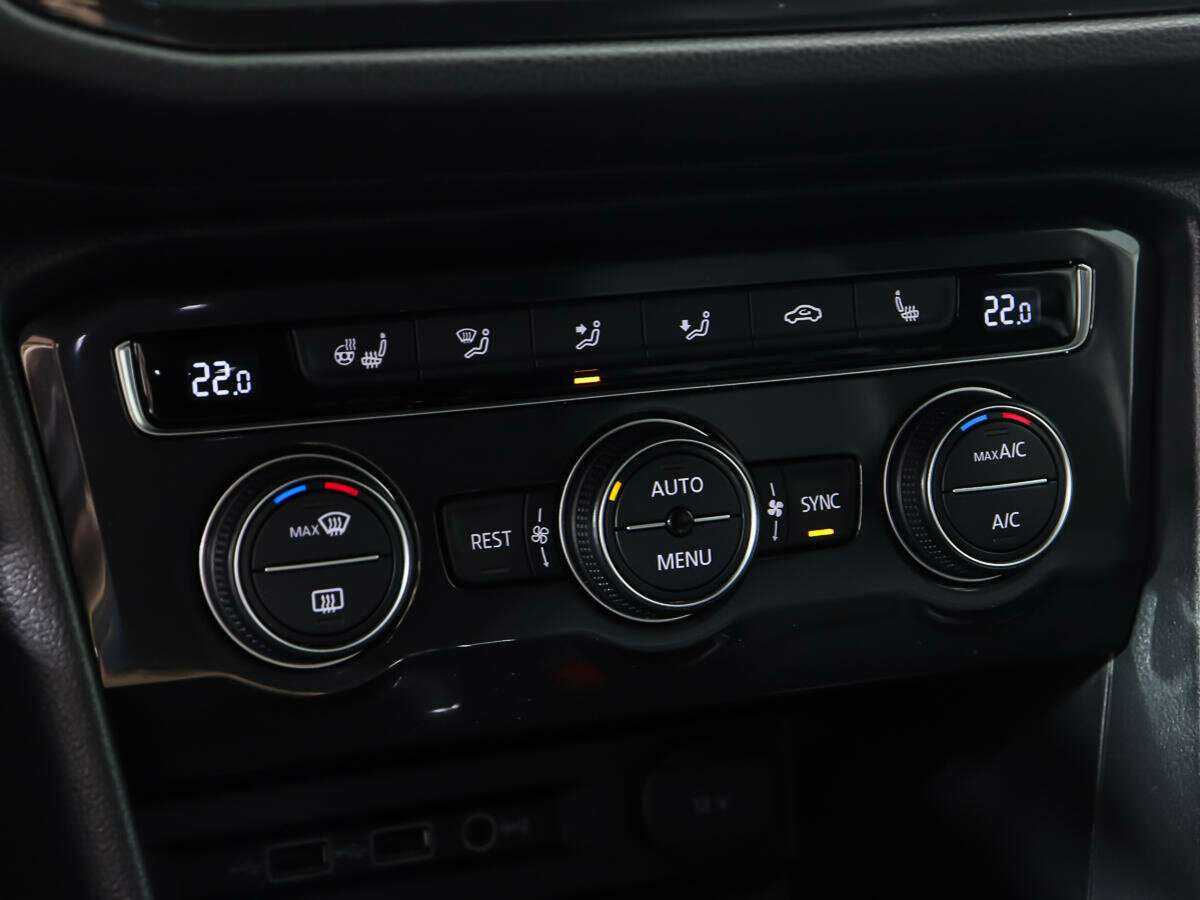 Volkswagen Tiguan с пробегом — 2018 год. Фото: #20