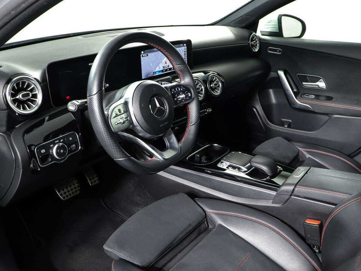 Mercedes-Benz A-Класс с пробегом — 2019 год. Фото: #11