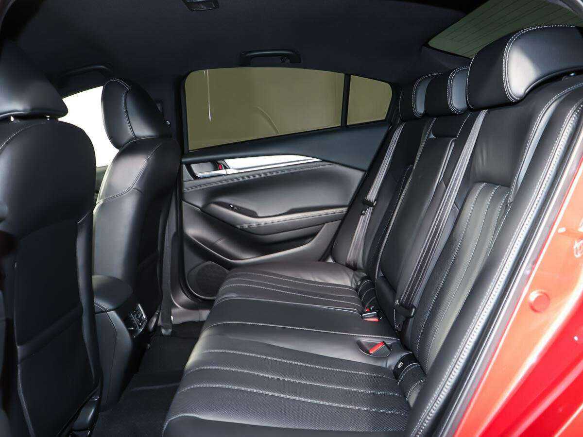 Mazda 6 с пробегом — 2021 год. Фото: #9