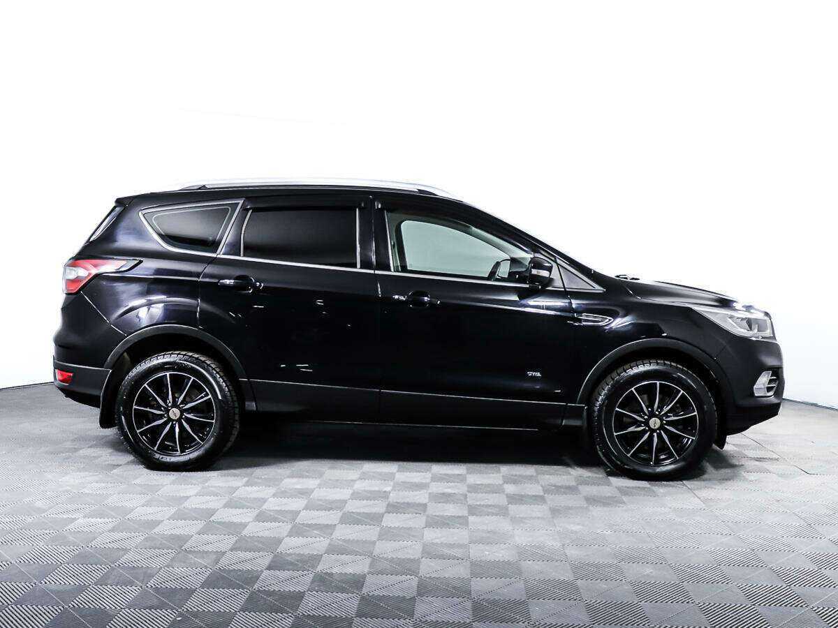 Ford Kuga с пробегом — 2019 год. Фото: #3