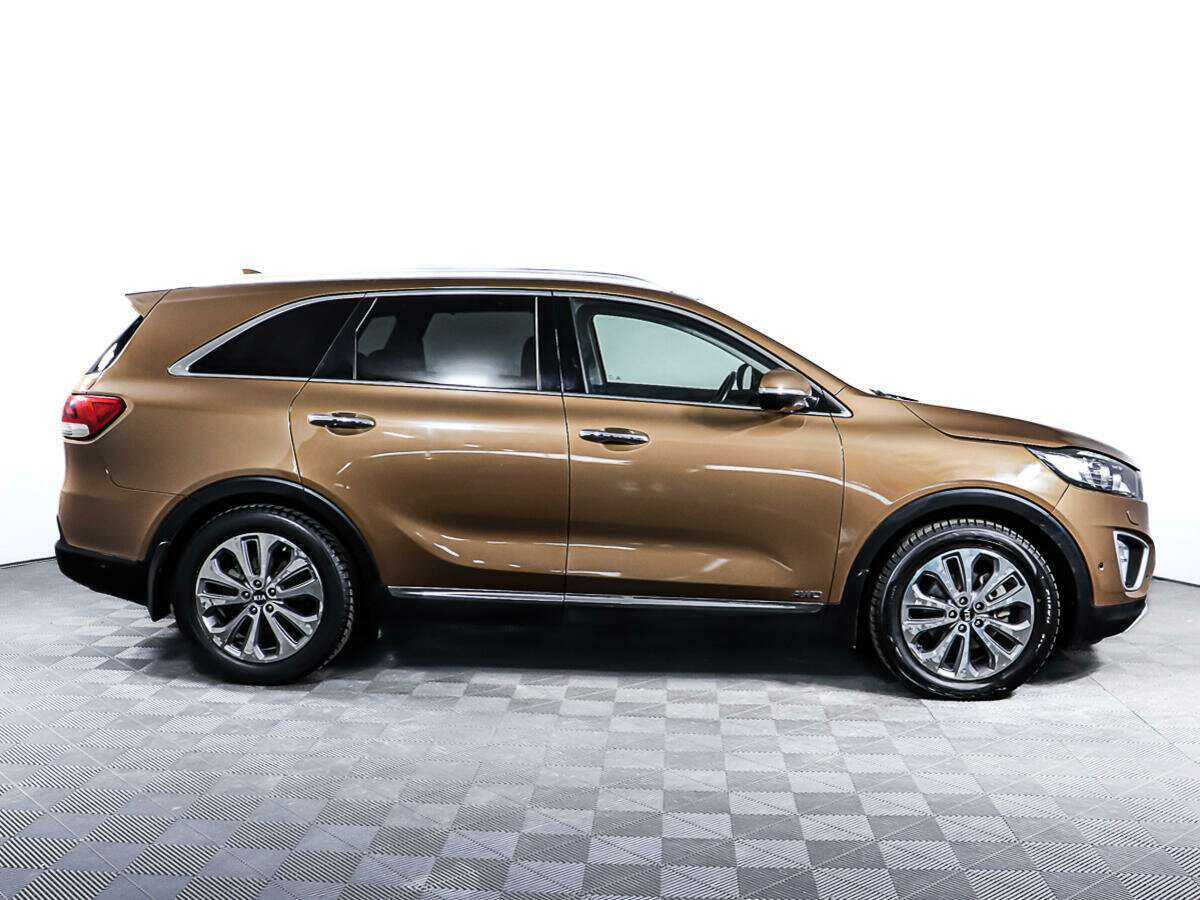 Kia Sorento с пробегом — 2017 год. Фото: #3