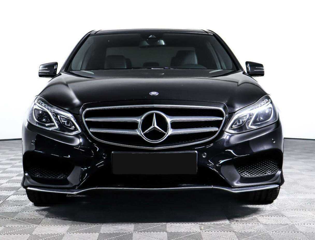 Mercedes-Benz E-Класс с пробегом — 2013 год. Фото: #1