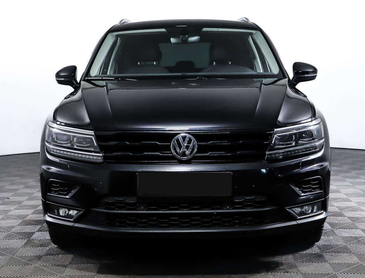 Volkswagen Tiguan с пробегом — 2018 год. Фото: #1