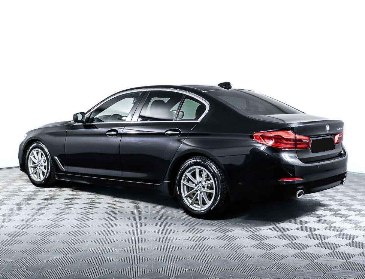 BMW 5 серии с пробегом — 2017 год. Фото: #6