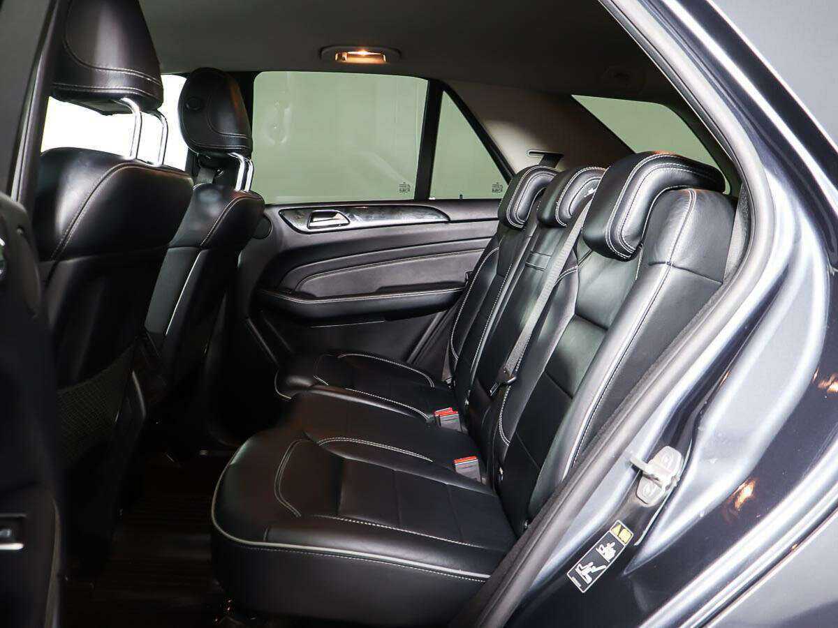 Mercedes-Benz M-Класс с пробегом — 2013 год. Фото: #9