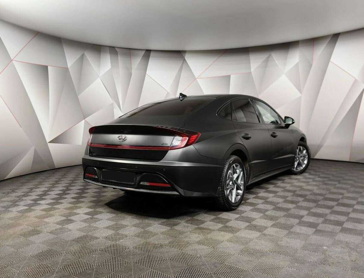 Hyundai Sonata с пробегом — 2019 год. Фото: #1