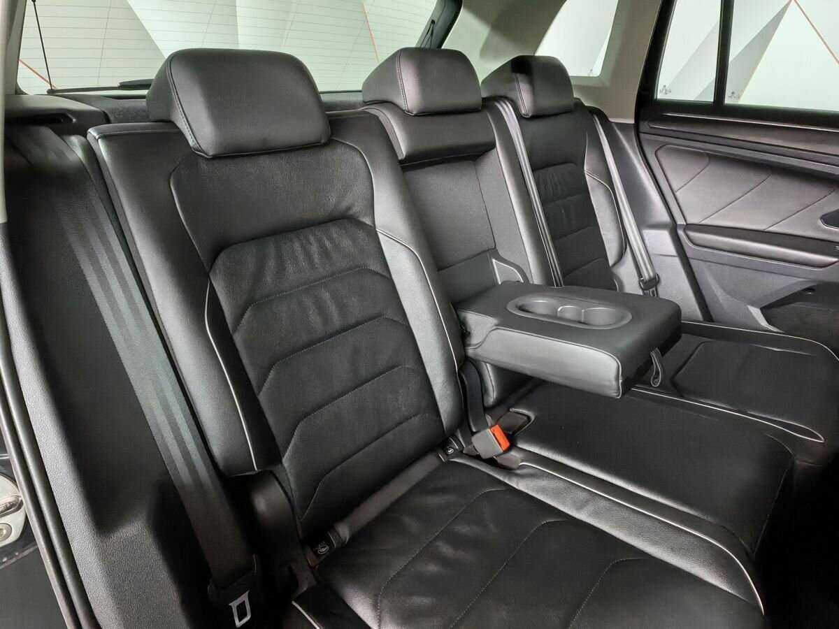 Volkswagen Tiguan с пробегом — 2018 год. Фото: #10