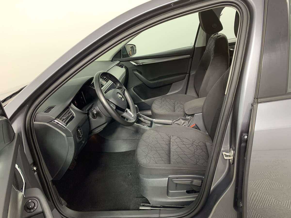 Skoda Octavia с пробегом — 2020 год. Фото: #13