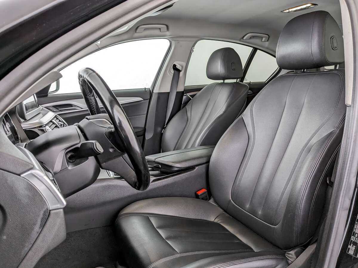 BMW 5 серии с пробегом — 2018 год. Фото: #14