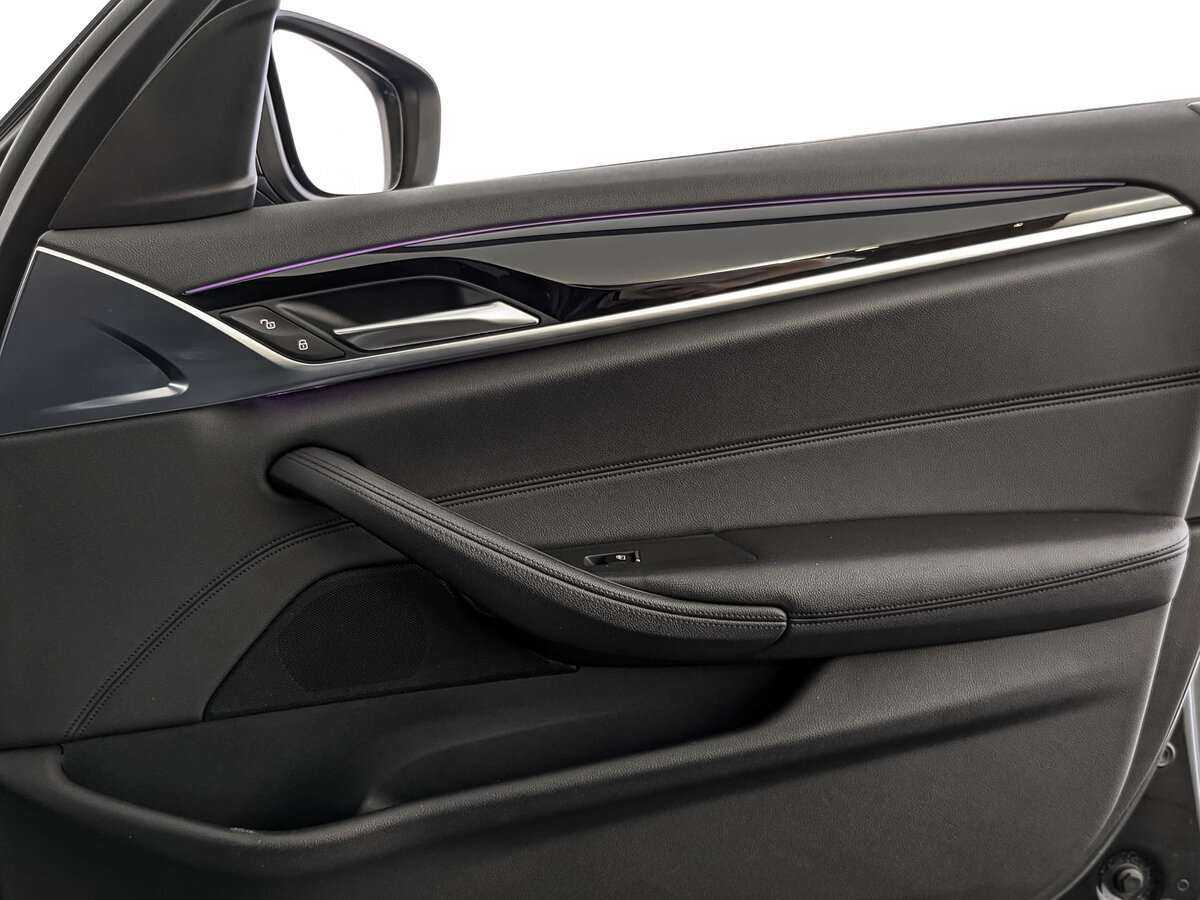 BMW 5 серии с пробегом — 2017 год. Фото: #20