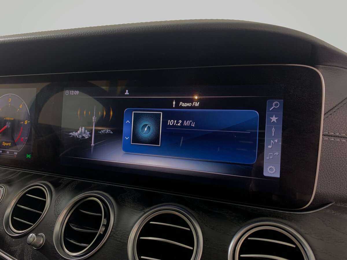 Mercedes-Benz E-Класс с пробегом — 2018 год. Фото: #17