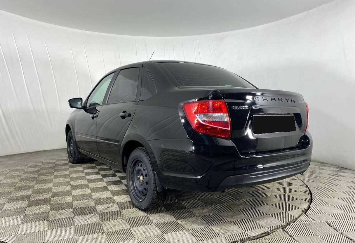 Lada (ВАЗ) Granta с пробегом — 2023 год. Фото: #6