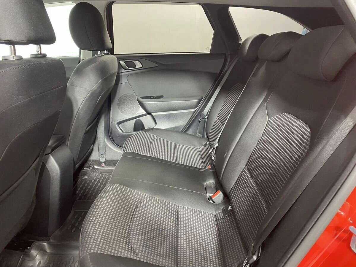 Kia Ceed с пробегом — 2020 год. Фото: #9