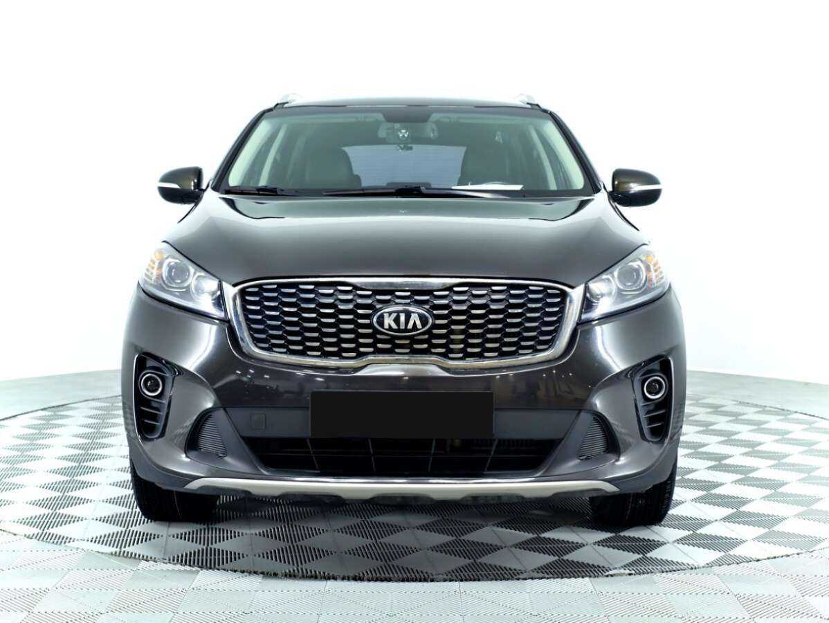 Kia Sorento с пробегом — 2018 год. Фото: #1