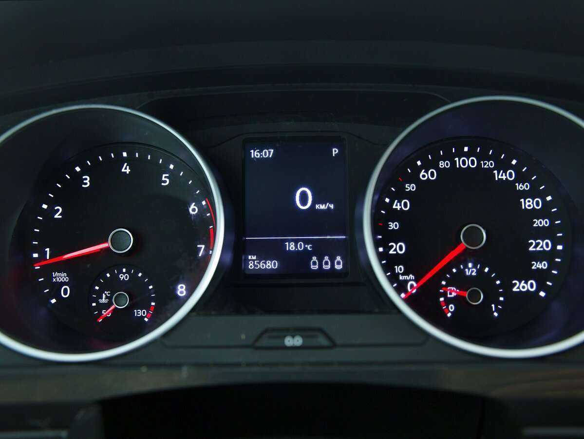 Volkswagen Tiguan с пробегом — 2017 год. Фото: #13