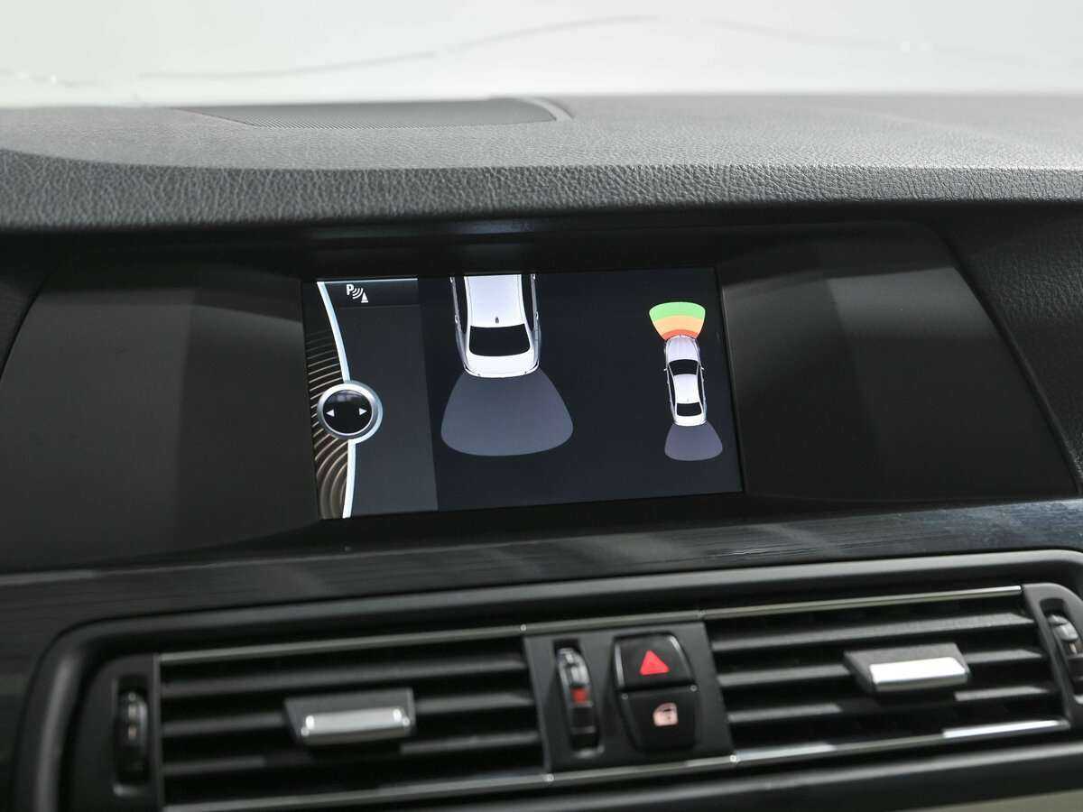 BMW 5 серии с пробегом — 2013 год. Фото: #12