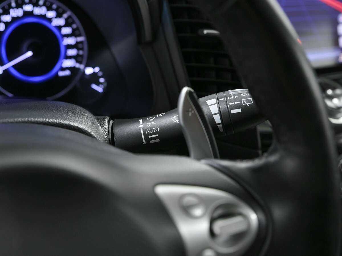 Infiniti FX с пробегом — 2012 год. Фото: #11