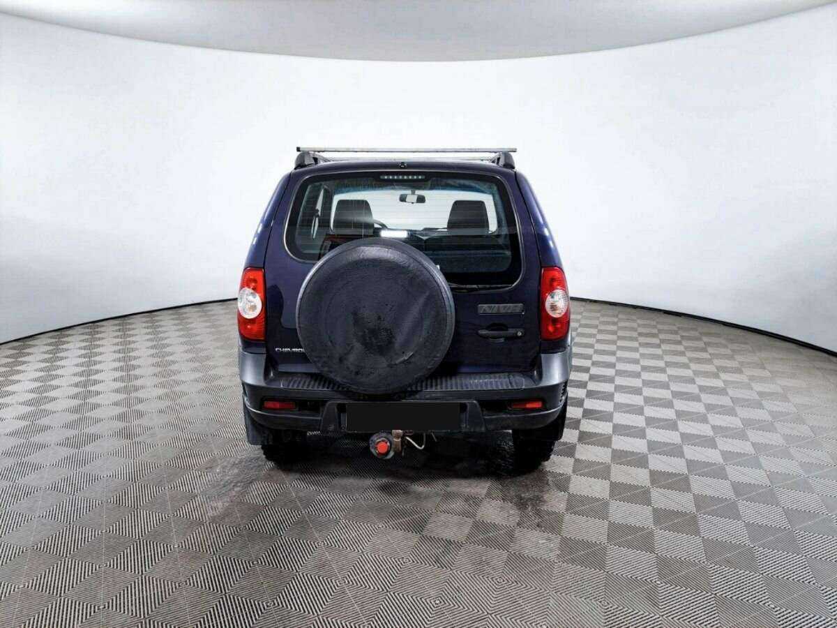 Chevrolet Niva с пробегом — 2017 год. Фото: #5