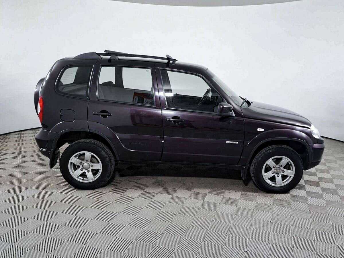 Chevrolet Niva с пробегом — 2016 год. Фото: #3