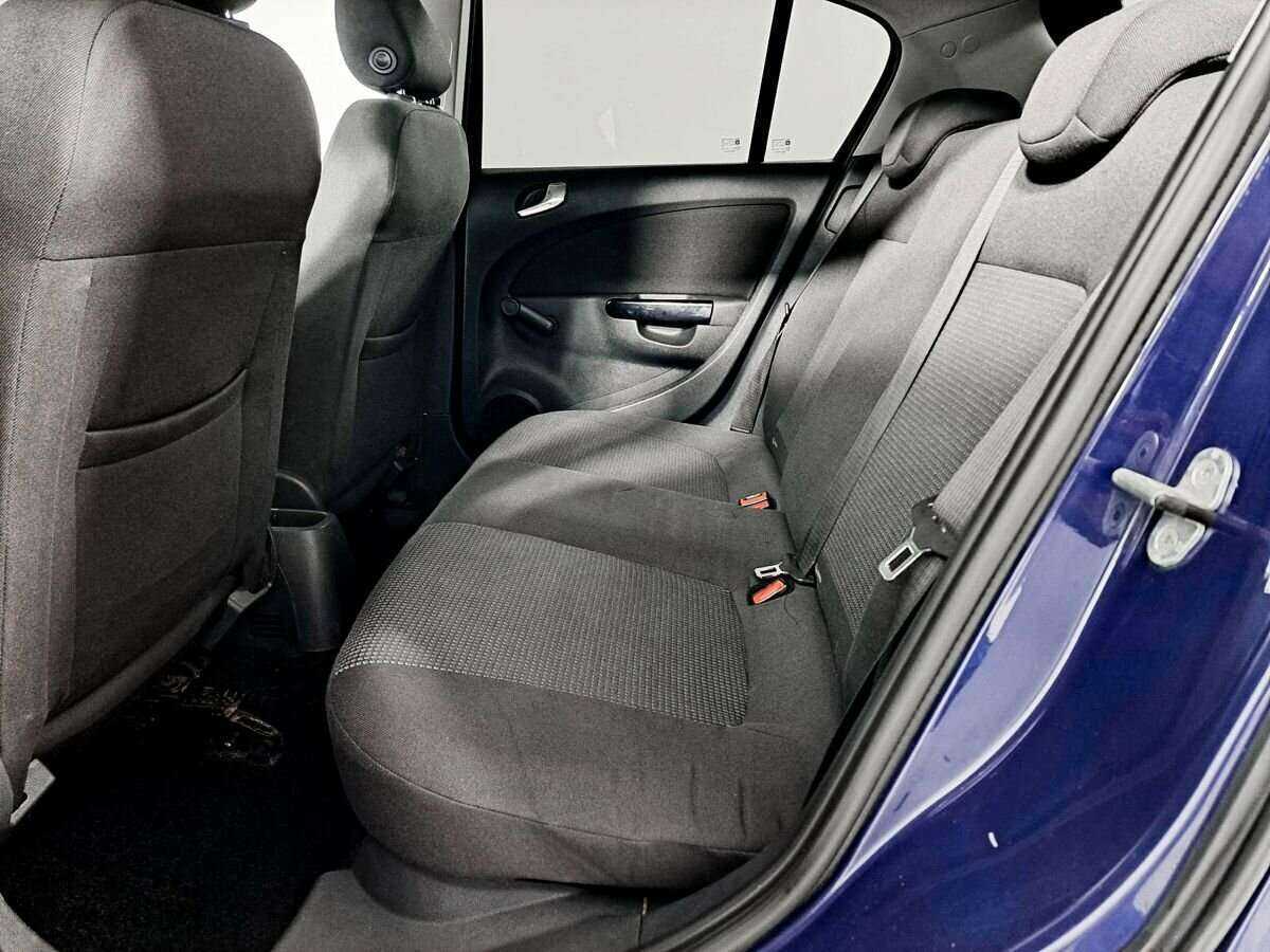 Opel Corsa с пробегом — 2012 год. Фото: #9