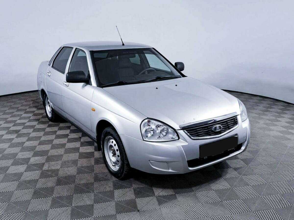 Lada (ВАЗ) Priora с пробегом — 2017 год. Фото: #2