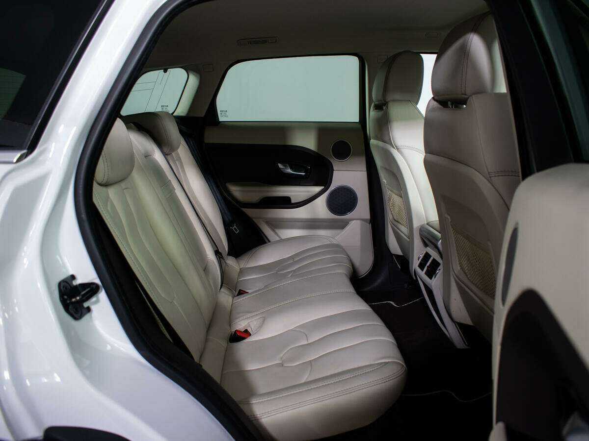 Land Rover Range Rover Evoque с пробегом — 2012 год. Фото: #7